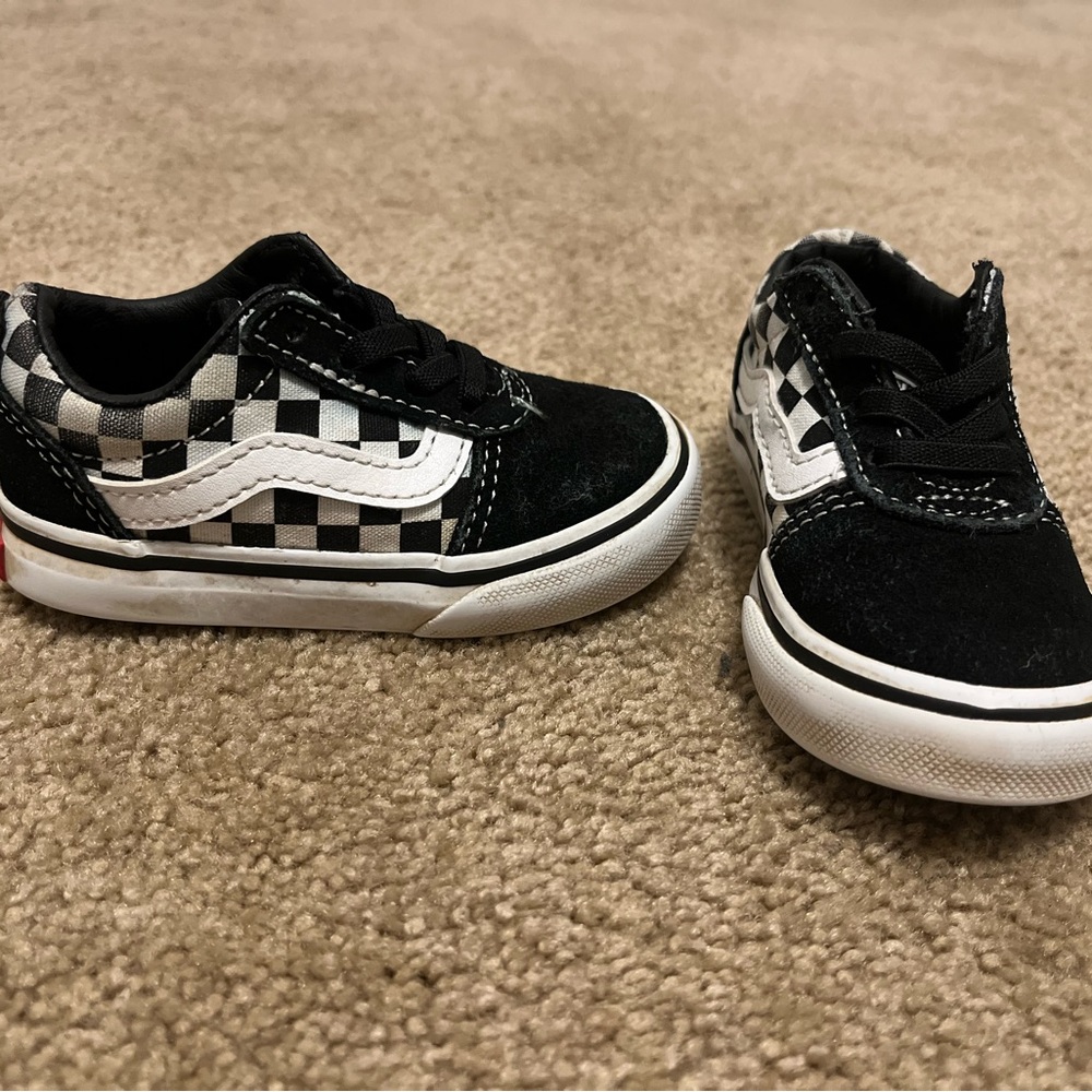 Toddler Vans- size 5